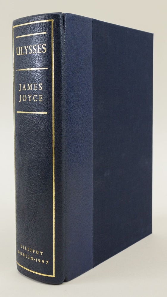 (ST15816-12) ULYSSES. JAMES JOYCE
