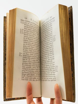 TITI LIVII PATAVINI HISTORIARUM AB URBE CONDITA LIBRI QUI SUPERSUNT XXXV.