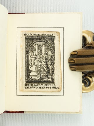 AN ORIGINAL LEAF FROM THE KLEINE PRINT BYBEL, C. 1750. LEAF BOOK, RUTH E. ADOMEIT, MINIATURE BOOK.