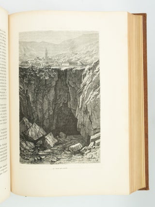 LES BORDS D'ADRIATIQUE ET LE MONTÉNÉGRO.